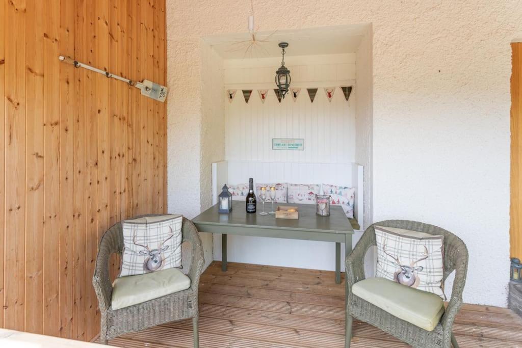 The Mews - A Cottage With A Spectacular Lake View Port Of Menteith Kültér fotó