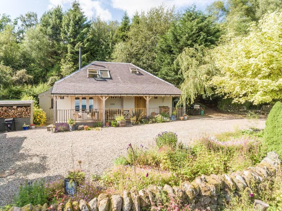 The Mews - A Cottage With A Spectacular Lake View Port Of Menteith Kültér fotó